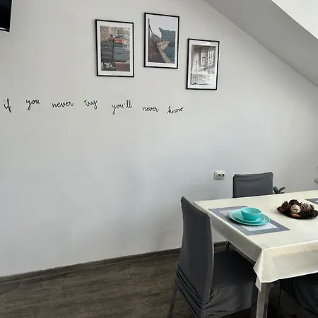 Apartment Wanderlust By Rosy In Center Sofia